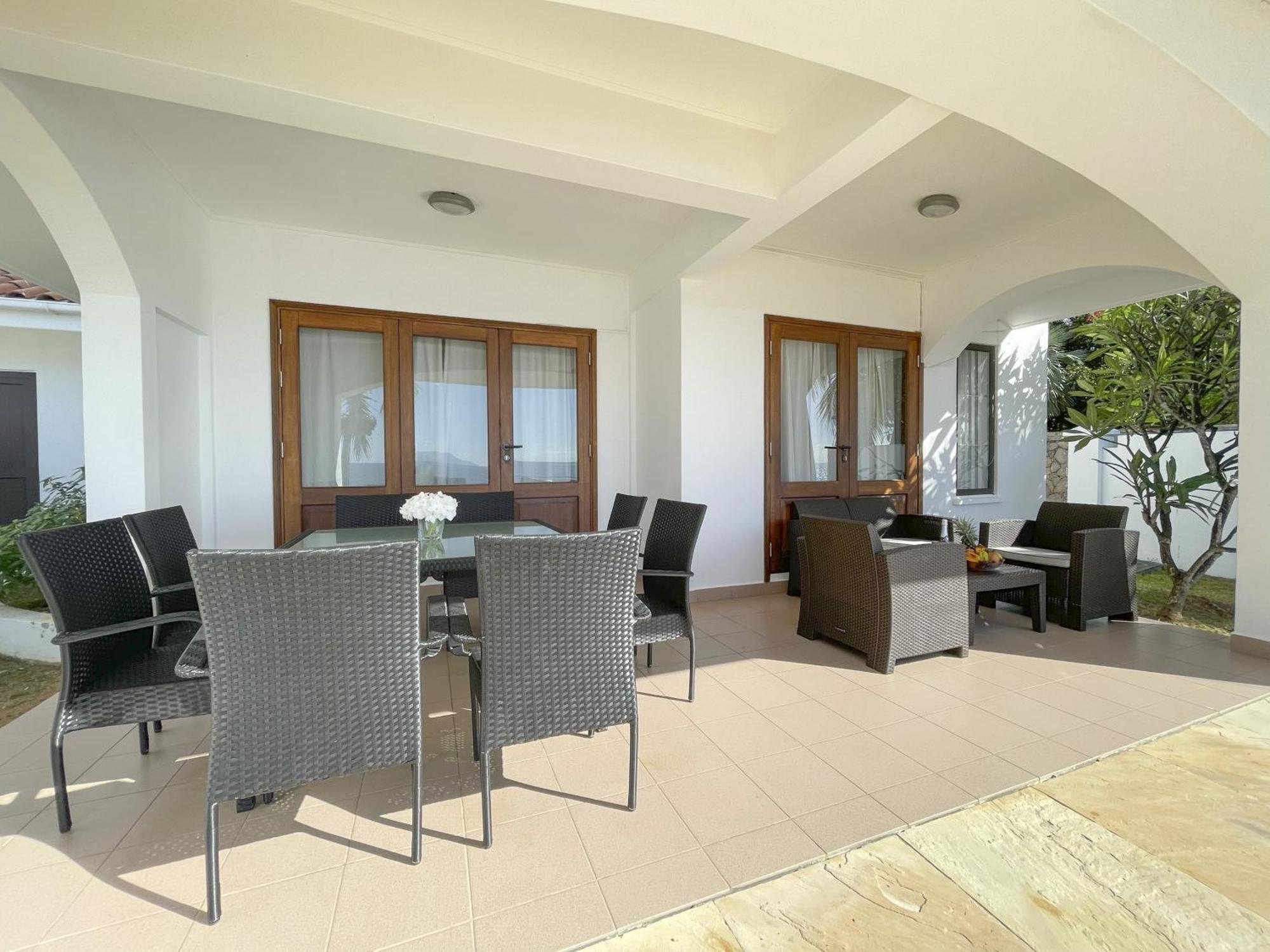 Beach View Villa - Beauvallon Villas 보발롱 외부 사진